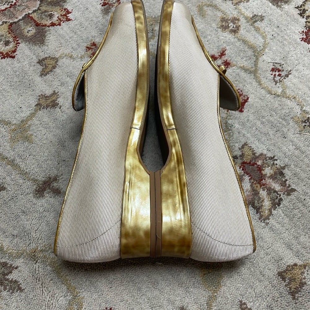 Stuart Weitzman cream puff loafers - Picture 5 of 8